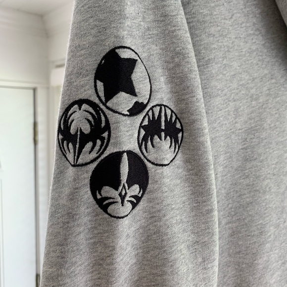 Authentic Crew Hoodie - KISS End of the Road Tour - Picture 5 of 12